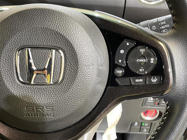 Ｎ－ＢＯＸ Ｇ・Ｌターボホンダセンシング　ワンオーナー　４ＷＤ　ターボ　両側パワースライドドア（左側ハンズフリー機能付き）　パドルシフト　シートヒーター　ホンダセンシング　ルーフコンソール　純正ナビ　フルセグＴＶ　ＬＥＤヘッドランプ（17枚目）