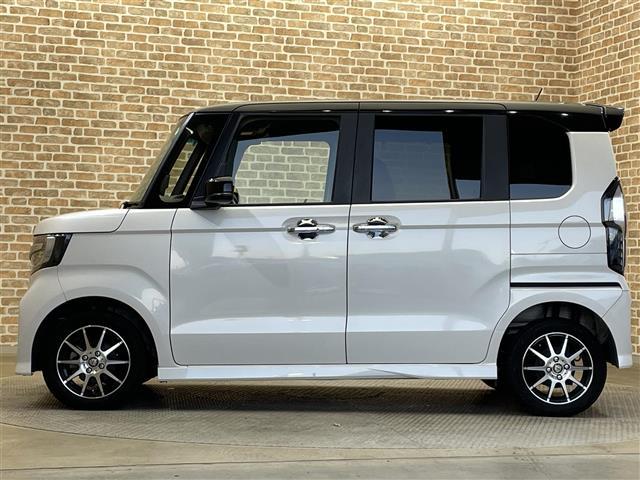 Ｎ－ＢＯＸ Ｇ・Ｌターボホンダセンシング　ワンオーナー　４ＷＤ　ターボ　両側パワースライドドア（左側ハンズフリー機能付き）　パドルシフト　シートヒーター　ホンダセンシング　ルーフコンソール　純正ナビ　フルセグＴＶ　ＬＥＤヘッドランプ（33枚目）