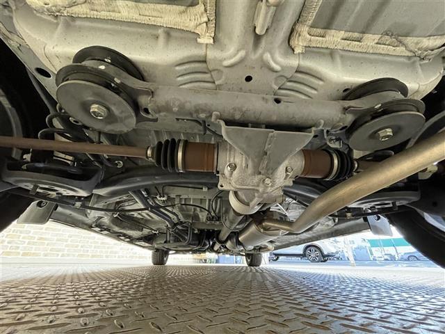 Ｎ－ＢＯＸ Ｇ・Ｌターボホンダセンシング　ワンオーナー　４ＷＤ　ターボ　両側パワースライドドア（左側ハンズフリー機能付き）　パドルシフト　シートヒーター　ホンダセンシング　ルーフコンソール　純正ナビ　フルセグＴＶ　ＬＥＤヘッドランプ（41枚目）