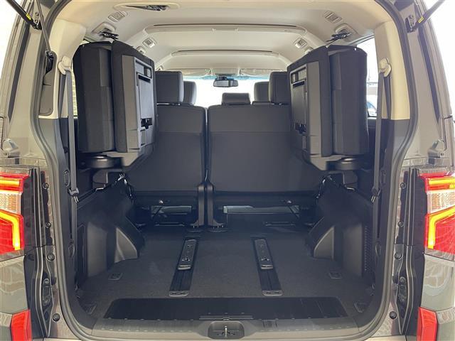 デリカＤ：５ シャモニー　登録済未使用車　特別仕様車　４ＷＤ　マルチアラウンドモニター　純正アクセサリーＡＬＰＩＮＥ製ナビ　ｅ－Ａｓｓｉｓｔ　撥水機能付き専用シート　エレクトリックテールゲート　パワーシート　シートヒーター（31枚目）