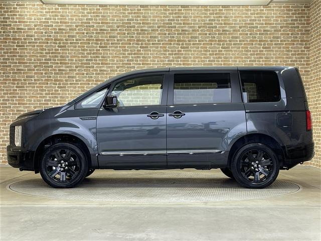 デリカＤ：５ シャモニー　登録済未使用車　特別仕様車　４ＷＤ　マルチアラウンドモニター　純正アクセサリーＡＬＰＩＮＥ製ナビ　ｅ－Ａｓｓｉｓｔ　撥水機能付き専用シート　エレクトリックテールゲート　パワーシート　シートヒーター（34枚目）