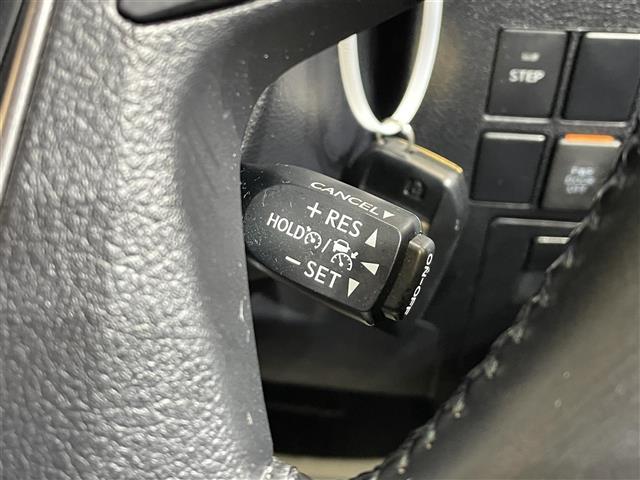 ヴェルファイア 2.5Z ゴールデンアイズ 4WD JBLプレミアムサウンドシステム パノラミックビューモニター インテリジェントパーキングアシスト2 電動ステップ トヨタセーフティセンス NAVI・AI-SHIFT 3眼LEDヘッドランプ(17枚目)