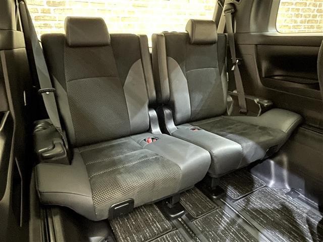 ヴェルファイア 2.5Z ゴールデンアイズ 4WD JBLプレミアムサウンドシステム パノラミックビューモニター インテリジェントパーキングアシスト2 電動ステップ トヨタセーフティセンス NAVI・AI-SHIFT 3眼LEDヘッドランプ(29枚目)