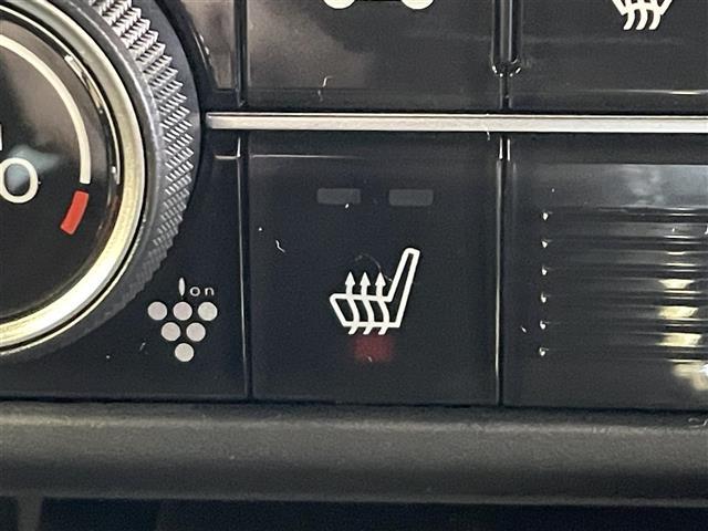 Ｎ－ＢＯＸ Ｇ・Ｌターボホンダセンシング　ワンオーナー　４ＷＤ　ターボ　ホンダセンシング　衝突軽減ブレーキ　アダプティブクルーズコントロール　オートハイビーム　両側パワースライドドア　シートヒーター　パドルシフト　純正ナビ　フルセグＴＶ（4枚目）