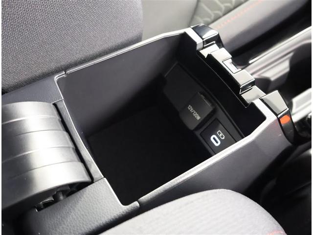 カローラスポーツ Ｇ　Ｚ　元試乗車　ＬＥＤライト　衝突被害軽減ブレーキ　オートクルーズ　バックモニタ－　点検記録簿　オートエアコン　横滑り防止機能　キーレス　ナビ＆ＴＶ　エアバッグ　ＡＢＳ　ミュージックプレイヤー接続可　ＥＴＣ（16枚目）