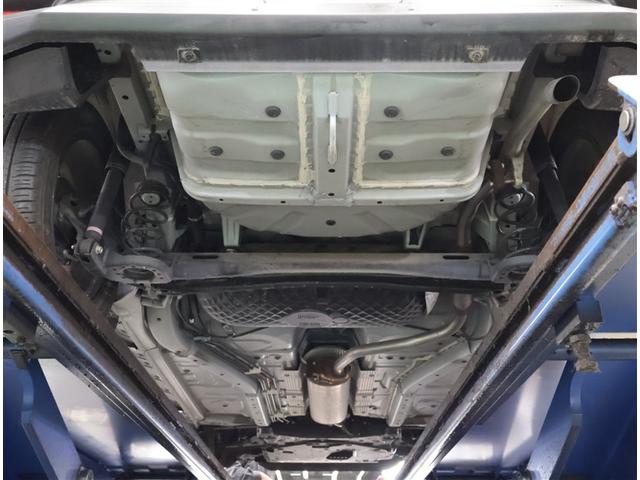 ライズ Z 誤発進抑制機能 エアコン スマートキー&プッシュスタート VSA 盗難防止装置 ワンセグ アイドリングストップ機能 クルコン バックモニター ナビ&TV LEDヘッドライト アルミホイール キーレス(23枚目)