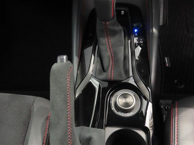 GRカローラ RZ トヨタ認定中古車・スポーツパッケージ・純正ディスプレイオーディオ&ナビゲーション・バックモニター・LEDヘッドライト・シートヒーター・ヘッドアップディスプレイ・純正18インチアルミホイール(25枚目)