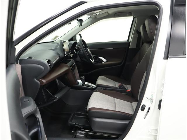 ヤリスクロス ハイブリッドZ トヨタ認定中古車・ワンオーナー・純正ディスプレイオーディオ&ナビゲーション・全周囲モニター・LEDヘッドライト・前後ドライブレコーダー・シートヒーター・純正18インチアルミホイール(19枚目)