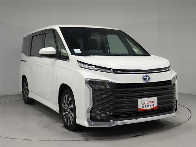 ヴォクシー ハイブリッドＳ－Ｚ　トヨタ認定中古車・ワンオーナー・純正１０．５インチディスプレイオーディオ＆ナビゲーション・バックモニター・両側パワースライドドア・ＬＥＤヘッドライト・快適利便パッケージ・純正１７インチアルミホイール（9枚目）