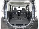大きな開口幅で荷物を出し入れしやすいのが魅力のラゲージスペースです！リヤシートのシートバックを倒せば、更に積載容量が広くなり、よりたくさんの荷物の収納・長尺の荷物の収納が可能になります♪