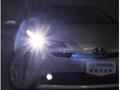 高輝度で点灯速度が速いＬＥＤヘッドライト装備！ＬＥＤの明るい光が走行中の視界の確保をサポートして、夜のドライブがより楽しく安全に運転できます♪ 6
