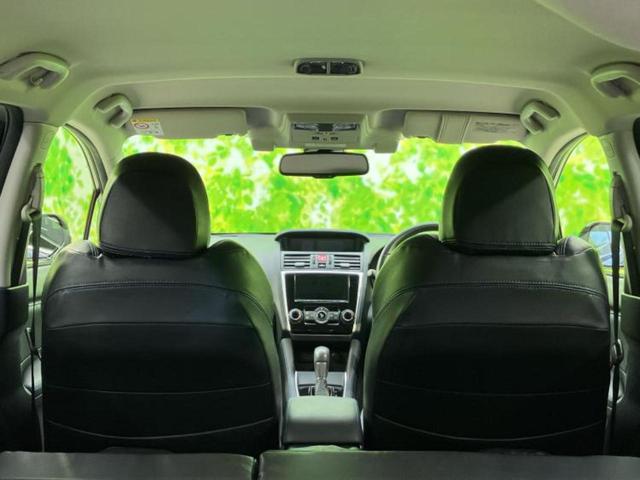 レヴォーグ ４ＷＤ１．６ＧＴ－Ｓアイサイト　エアロ／保証書／純正　ＳＤナビ／衝突安全装置／車線逸脱防止支援システム／パーキングアシスト　バックガイド／ヘッドランプ　ＨＩＤ／Ｂｌｕｅｔｏｏｔｈ接続／ＥＴＣ／ＥＢＤ付ＡＢＳ　ターボ　フルエアロ（19枚目）