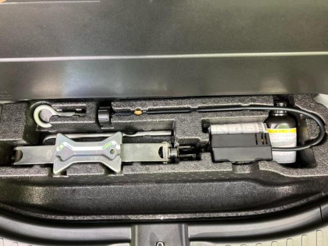 N-BOXカスタム G・Lターボホンダセンシング 新品タイヤ/保証書/純正 8インチ SDナビ/ホンダセンシング/両側電動スライドドア/車線逸脱防止支援システム/シート ハーフレザー/パーキングアシスト バックガイド 衝突被害軽減システム 禁煙車(29枚目)