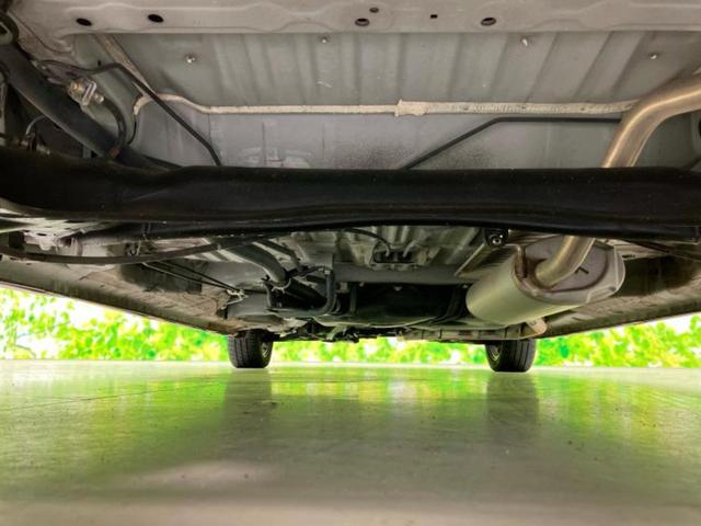 N-BOXカスタム G・Lターボホンダセンシング 新品タイヤ/保証書/純正 8インチ SDナビ/ホンダセンシング/両側電動スライドドア/車線逸脱防止支援システム/シート ハーフレザー/パーキングアシスト バックガイド 衝突被害軽減システム 禁煙車(61枚目)