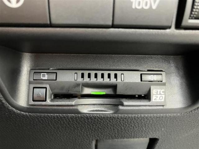 アクア ＧＲスポーツ　保証書／ディスプレイオーディオ＋ナビ１０インチ／トヨタセーフティセンス／シートヒーター　前席／パノラミックビューモニター／車線逸脱防止支援システム／シート　ハーフレザー　衝突被害軽減システム　ドラレコ（17枚目）