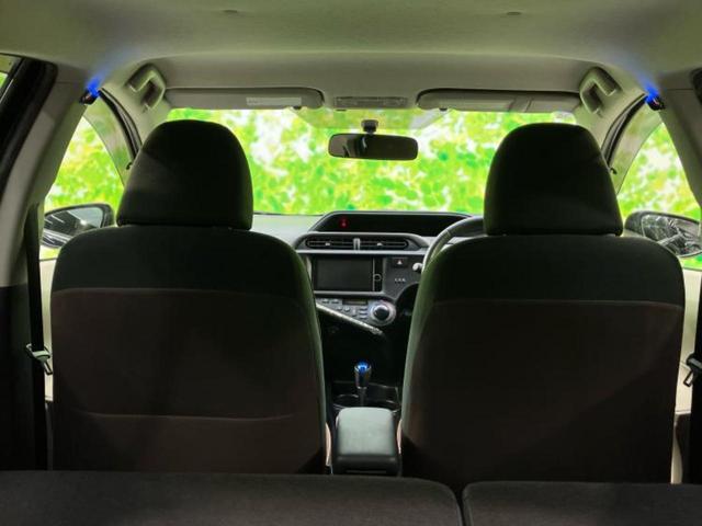 アクア G 新品タイヤ/保証書/純正 SDナビ/シートヒーター 前席/ヘッドランプ HID/Bluetooth接続/ETC/EBD付ABS/横滑り防止装置/フルセグTV/DVD/エアバッグ 運転席 DVD再生(19枚目)