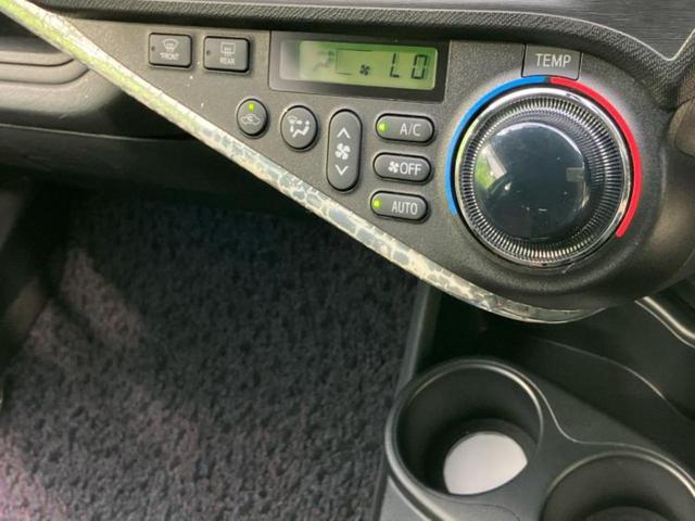 アクア G 新品タイヤ/保証書/純正 SDナビ/シートヒーター 前席/ヘッドランプ HID/Bluetooth接続/ETC/EBD付ABS/横滑り防止装置/フルセグTV/DVD/エアバッグ 運転席 DVD再生(37枚目)