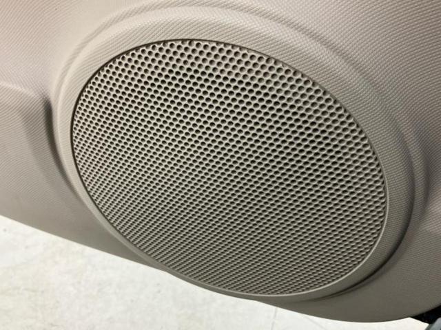 アクア G 新品タイヤ/保証書/純正 SDナビ/シートヒーター 前席/ヘッドランプ HID/Bluetooth接続/ETC/EBD付ABS/横滑り防止装置/フルセグTV/DVD/エアバッグ 運転席 DVD再生(55枚目)