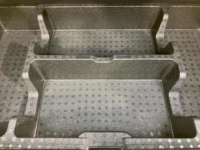 スイフトスポーツ スポーツ 新品タイヤ/ディスプレイオーディオ/セーフティサポート(スズキ)/シートヒーター 運転席/全方位モニター用カメラ/車線逸脱防止支援システム/パーキングアシスト バックガイド 衝突被害軽減システム(28枚目)