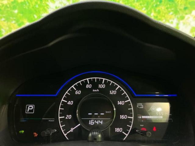 ノート eパワーメダリスト 保証書/純正 SDナビ/衝突安全装置/車線逸脱防止支援システム/シート ハーフレザー/ドライブレコーダー 純正/ヘッドランプ HID/Bluetooth接続/ETC/EBD付ABS/横滑り防止装置(15枚目)