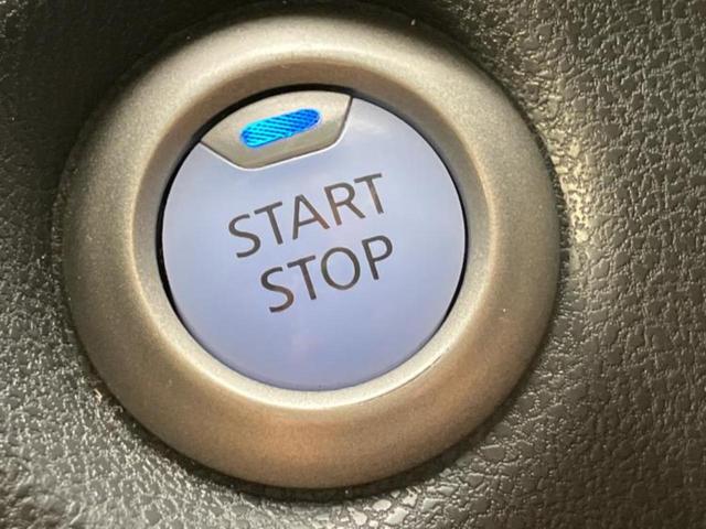 ノート eパワーメダリスト 保証書/純正 SDナビ/衝突安全装置/車線逸脱防止支援システム/シート ハーフレザー/ドライブレコーダー 純正/ヘッドランプ HID/Bluetooth接続/ETC/EBD付ABS/横滑り防止装置(32枚目)