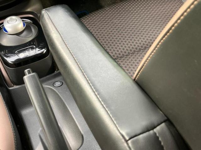 ノート eパワーメダリスト 保証書/純正 SDナビ/衝突安全装置/車線逸脱防止支援システム/シート ハーフレザー/ドライブレコーダー 純正/ヘッドランプ HID/Bluetooth接続/ETC/EBD付ABS/横滑り防止装置(39枚目)