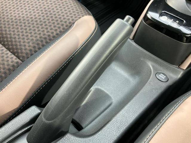 ノート eパワーメダリスト 保証書/純正 SDナビ/衝突安全装置/車線逸脱防止支援システム/シート ハーフレザー/ドライブレコーダー 純正/ヘッドランプ HID/Bluetooth接続/ETC/EBD付ABS/横滑り防止装置(41枚目)