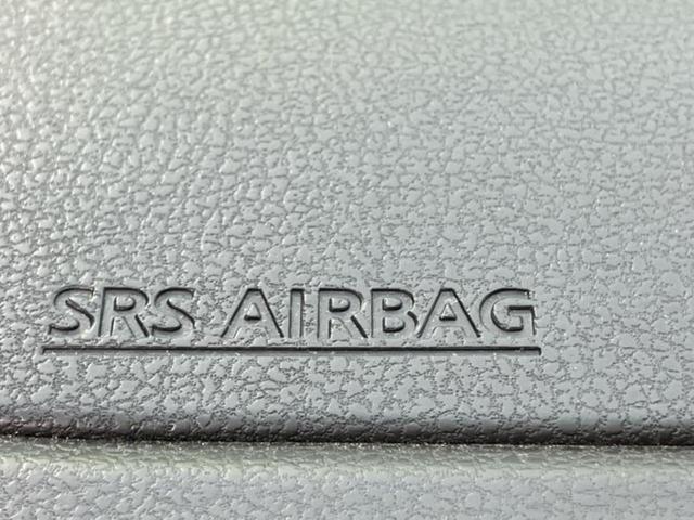 ノート eパワーメダリスト 保証書/純正 SDナビ/衝突安全装置/車線逸脱防止支援システム/シート ハーフレザー/ドライブレコーダー 純正/ヘッドランプ HID/Bluetooth接続/ETC/EBD付ABS/横滑り防止装置(44枚目)