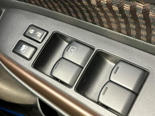 ノート eパワーメダリスト 保証書/純正 SDナビ/衝突安全装置/車線逸脱防止支援システム/シート ハーフレザー/ドライブレコーダー 純正/ヘッドランプ HID/Bluetooth接続/ETC/EBD付ABS/横滑り防止装置(45枚目)