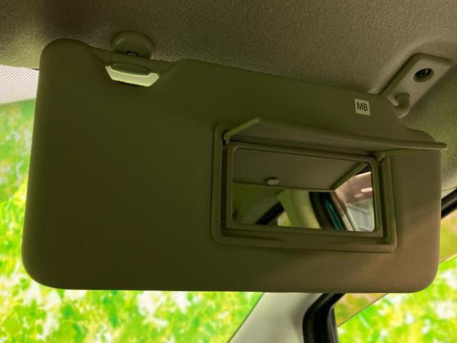 ノート eパワーメダリスト 保証書/純正 SDナビ/衝突安全装置/車線逸脱防止支援システム/シート ハーフレザー/ドライブレコーダー 純正/ヘッドランプ HID/Bluetooth接続/ETC/EBD付ABS/横滑り防止装置(52枚目)