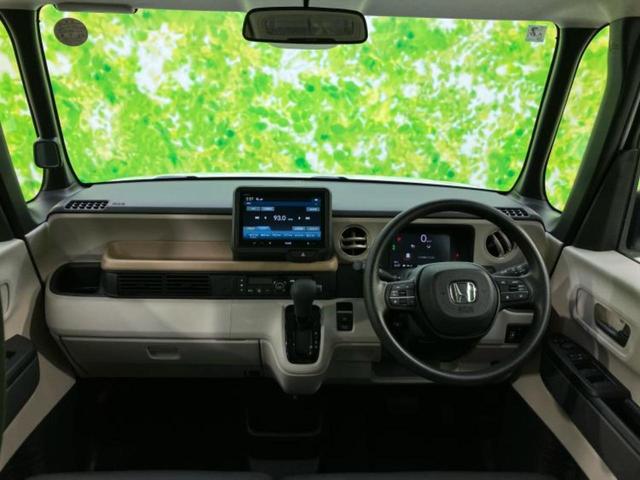 N-BOX ヒョウジュン ディスプレイオーディオ8インチ/ホンダセンシング/電動スライドドア/シートヒーター 前席/車線逸脱防止支援システム/パーキングアシスト バックガイド/ヘッドランプ LED 衝突被害軽減システム(6枚目)