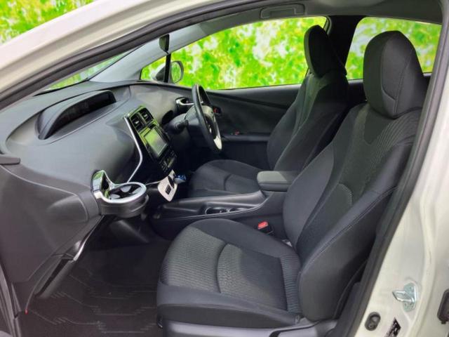 プリウス S 新品タイヤ/保証書/純正 SDナビ/トヨタセーフティセンス/車線逸脱防止支援システム/パーキングアシスト バックガイド/ドライブレコーダー 社外/ヘッドランプ LED 衝突被害軽減システム ドラレコ(7枚目)