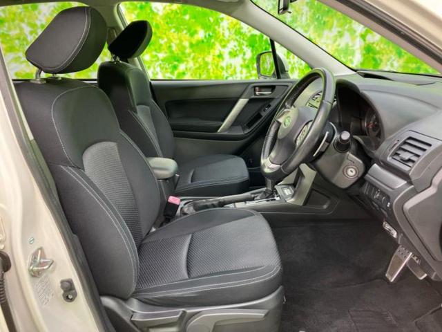 フォレスター 4WD2.0i-L ヘッドランプ HID/ETC/EBD付ABS/横滑り防止装置/エアバッグ 運転席/エアバッグ 助手席/アルミホイール 純正 17インチ/パワーウインドウ/キーレスエントリー/オートエアコン 4WD(4枚目)