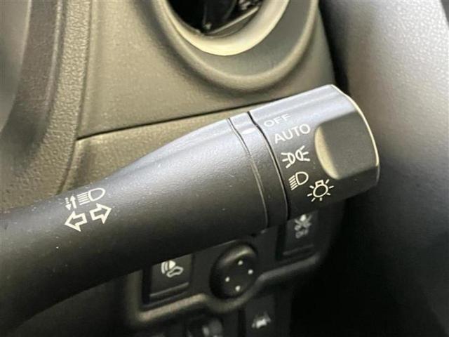 ノート eパワーX 保証書/純正 SDナビ/エマージェンシーブレーキ/車線逸脱防止支援システム/ドライブレコーダー 前後/Bluetooth接続/ETC/EBD付ABS/横滑り防止装置/フルセグTV/DVD DVD再生(14枚目)