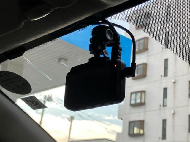 ノート eパワーX 保証書/純正 SDナビ/エマージェンシーブレーキ/車線逸脱防止支援システム/ドライブレコーダー 前後/Bluetooth接続/ETC/EBD付ABS/横滑り防止装置/フルセグTV/DVD DVD再生(18枚目)