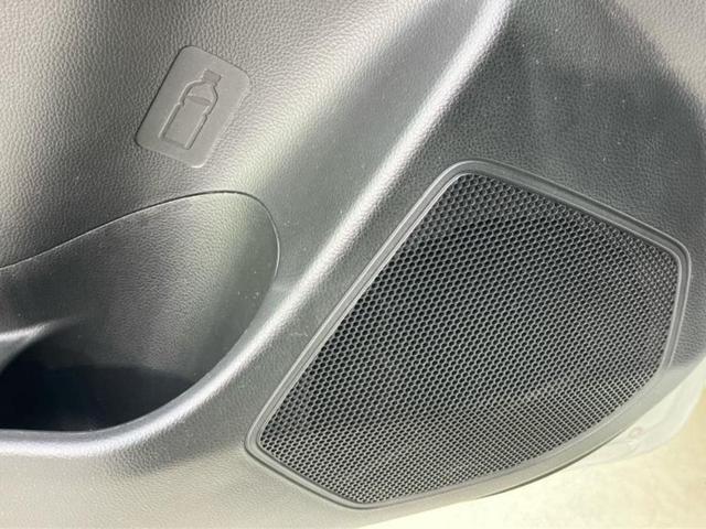 スイフト ハイブリッドML 新品タイヤ/社外 SDナビ/シートヒーター/パーキングアシスト バックガイド/ドライブレコーダー 純正/ヘッドランプ HID/ETC/EBD付ABS/横滑り防止装置/アイドリングストップ バックカメラ(41枚目)