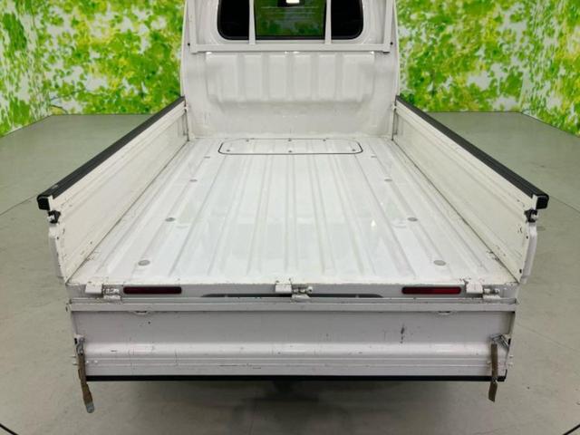 ハイゼットトラック 4WDエクストラ 新品タイヤ/保証書/EBD付ABS/エアバッグ 運転席/キーレスエントリー/パワーステアリング/ワンオーナー/マニュアルエアコン/取扱説明書/CD/ラジオ 4WD(8枚目)