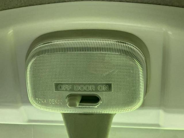 ハイゼットトラック 4WDエクストラ 新品タイヤ/保証書/EBD付ABS/エアバッグ 運転席/キーレスエントリー/パワーステアリング/ワンオーナー/マニュアルエアコン/取扱説明書/CD/ラジオ 4WD(37枚目)