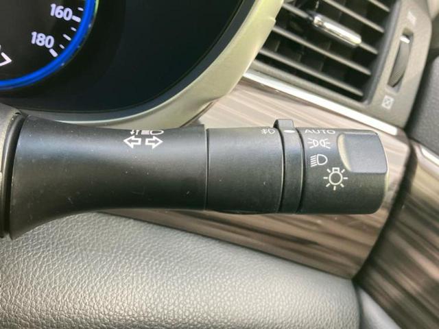 エルグランド ハイウェイスターＳ　ニスモエアロ／保証書／社外　ＳＤナビ／フリップダウンモニター　社外　９インチ／エマージェンシーブレーキ／両側電動スライドドア／車線逸脱防止支援システム／シート　ハーフレザー／プロパイロット　フルエアロ（17枚目）