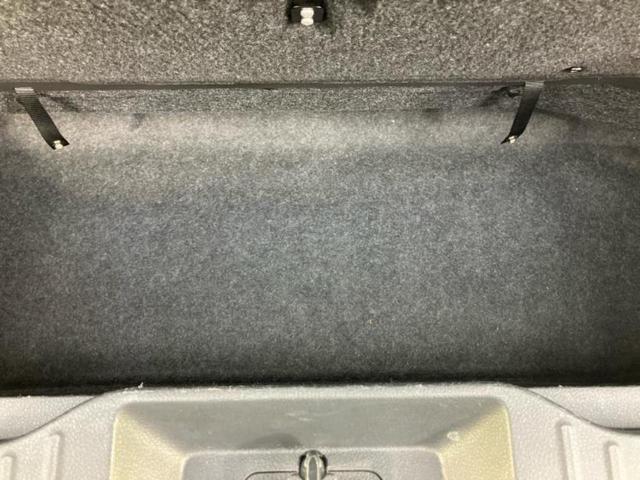 エルグランド ハイウェイスターＳ　ニスモエアロ／保証書／社外　ＳＤナビ／フリップダウンモニター　社外　９インチ／エマージェンシーブレーキ／両側電動スライドドア／車線逸脱防止支援システム／シート　ハーフレザー／プロパイロット　フルエアロ（30枚目）