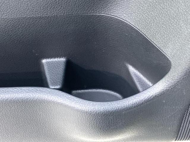 エルグランド ハイウェイスターＳ　ニスモエアロ／保証書／社外　ＳＤナビ／フリップダウンモニター　社外　９インチ／エマージェンシーブレーキ／両側電動スライドドア／車線逸脱防止支援システム／シート　ハーフレザー／プロパイロット　フルエアロ（47枚目）