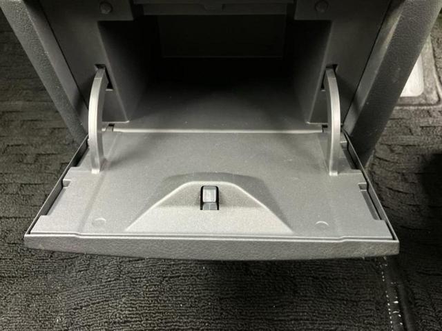 エルグランド ハイウェイスターＳ　ニスモエアロ／保証書／社外　ＳＤナビ／フリップダウンモニター　社外　９インチ／エマージェンシーブレーキ／両側電動スライドドア／車線逸脱防止支援システム／シート　ハーフレザー／プロパイロット　フルエアロ（54枚目）