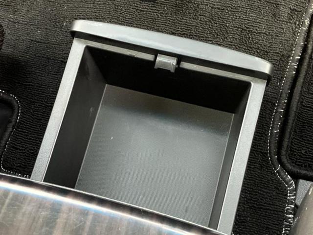 エルグランド ハイウェイスターＳ　ニスモエアロ／保証書／社外　ＳＤナビ／フリップダウンモニター　社外　９インチ／エマージェンシーブレーキ／両側電動スライドドア／車線逸脱防止支援システム／シート　ハーフレザー／プロパイロット　フルエアロ（57枚目）