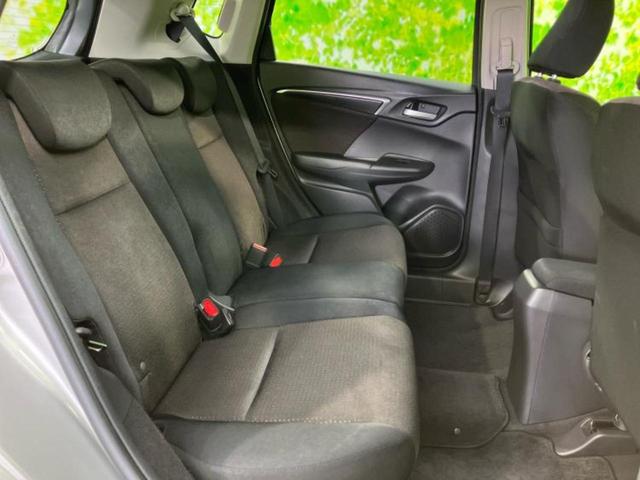 フィットハイブリッド ハイブリッド・Ｆパッケージ　保証書／純正　ＳＤナビ／パーキングアシスト　バックガイド／ドライブレコーダー　社外／Ｂｌｕｅｔｏｏｔｈ接続／ＥＴＣ／ＥＢＤ付ＡＢＳ／横滑り防止装置／アイドリングストップ／バックモニター　バックカメラ（5枚目）