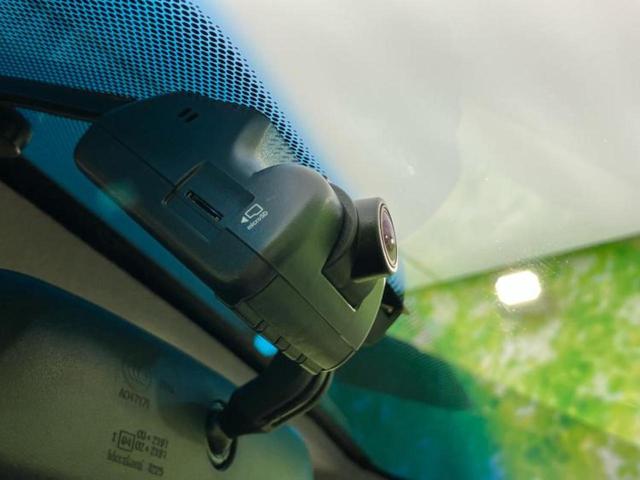 フィットハイブリッド ハイブリッド・Ｆパッケージ　保証書／純正　ＳＤナビ／パーキングアシスト　バックガイド／ドライブレコーダー　社外／Ｂｌｕｅｔｏｏｔｈ接続／ＥＴＣ／ＥＢＤ付ＡＢＳ／横滑り防止装置／アイドリングストップ／バックモニター　バックカメラ（14枚目）