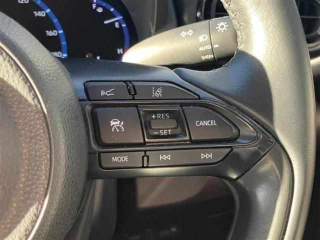 ヤリスクロス ハイブリッドＺ　新品タイヤ／保証書／ディスプレイオーディオ／トヨタセーフティセンス／シートヒーター／車線逸脱防止支援システム／シート　ハーフレザー／ヘッドランプ　ＬＥＤ／ＵＳＢジャック／Ｂｌｕｅｔｏｏｔｈ接続　ＥＴＣ（13枚目）