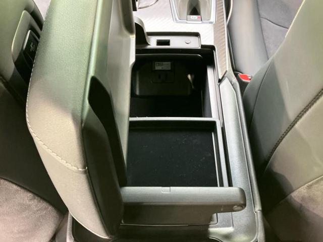 クラウンハイブリッド ＲＳアドバンス　保証書／純正　ＳＤナビ／トヨタセーフティセンス／シートヒーター　前席／全方位モニター／車線逸脱防止支援システム／シート　合皮／パーキングアシスト　自動操舵／ヘッドランプ　ＬＥＤ／ＵＳＢジャック　ＥＴＣ（37枚目）