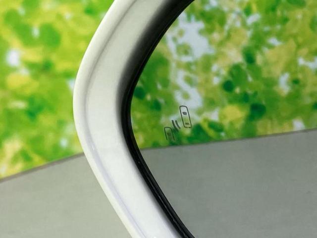 クラウンハイブリッド ＲＳアドバンス　保証書／純正　ＳＤナビ／トヨタセーフティセンス／シートヒーター　前席／全方位モニター／車線逸脱防止支援システム／シート　合皮／パーキングアシスト　自動操舵／ヘッドランプ　ＬＥＤ／ＵＳＢジャック　ＥＴＣ（41枚目）