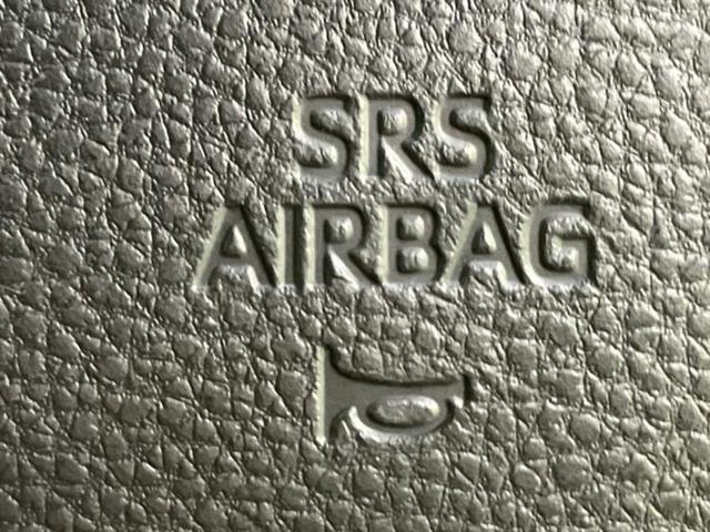 クラウンハイブリッド ＲＳアドバンス　保証書／純正　ＳＤナビ／トヨタセーフティセンス／シートヒーター　前席／全方位モニター／車線逸脱防止支援システム／シート　合皮／パーキングアシスト　自動操舵／ヘッドランプ　ＬＥＤ／ＵＳＢジャック　ＥＴＣ（51枚目）