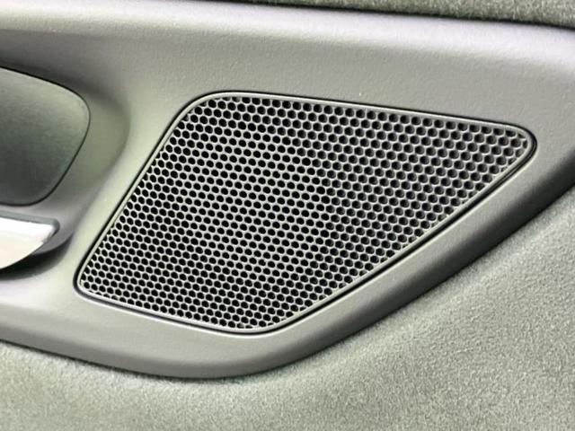 クラウンハイブリッド ＲＳアドバンス　保証書／純正　ＳＤナビ／トヨタセーフティセンス／シートヒーター　前席／全方位モニター／車線逸脱防止支援システム／シート　合皮／パーキングアシスト　自動操舵／ヘッドランプ　ＬＥＤ／ＵＳＢジャック　ＥＴＣ（55枚目）